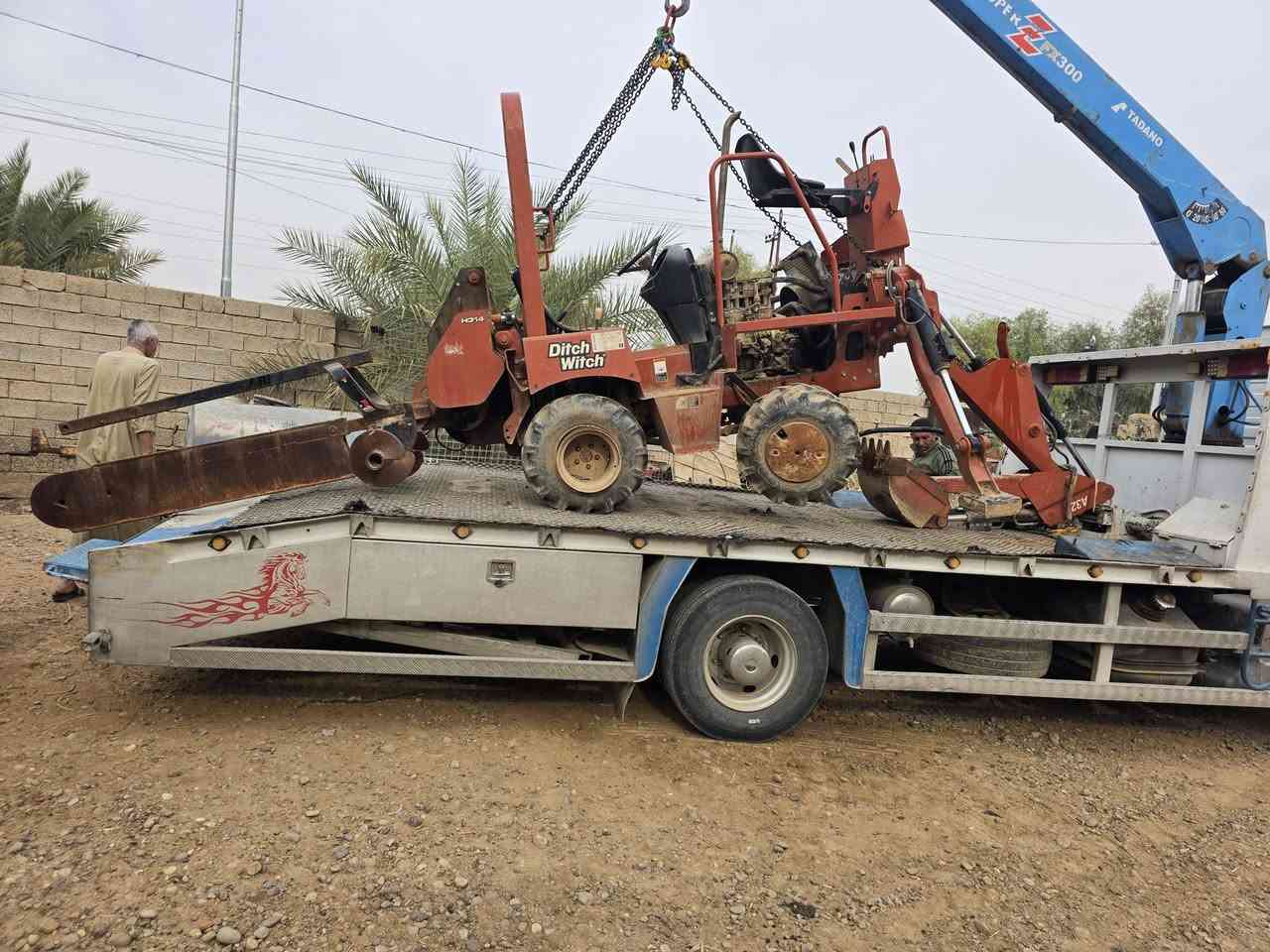 ترايجر للبيع شغالهه بعدهه شركه صلاح الدين الظلوعيه ***********٦ سعر ٦٠ورقه وبيهه مجال مكاين ثنين
