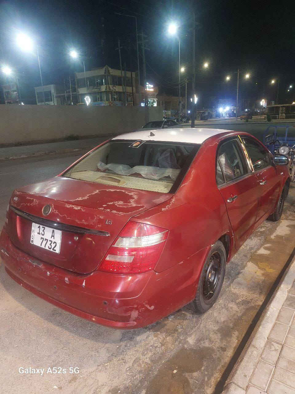 السلام عليكم
سياره جيلي موبل موديل 2012
مكينة 1800  
صدر جديد 
تبريد شغال 
سنوية لل2029
مكان السياره كوت حي الجهاد اي استفسار اتصل على *********** وبالخدمة
