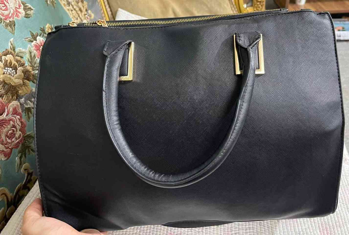 جنط ماركات مختم سعر القطعه ب ٧ الف


**إذا كنت صاحب هذا الإعلان وتريد حذفه لأي سبب، رجاءا أرسل رسالة إلى الدعم الفني**