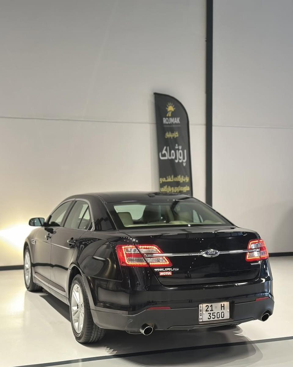 فۆرد تەورەس ٢٠١٩ se 

ford taurus2019  se
 سەیارەکە نمونەی جوانیە و زۆر تازە ماوەتەوە
 بێ بۆیاخە
کراوە بە شاشە گەورە
کۆدی سەردەرگای هەیە

☎️*********** 

رەقەم شانصي 1FAHP2D89KG105937
