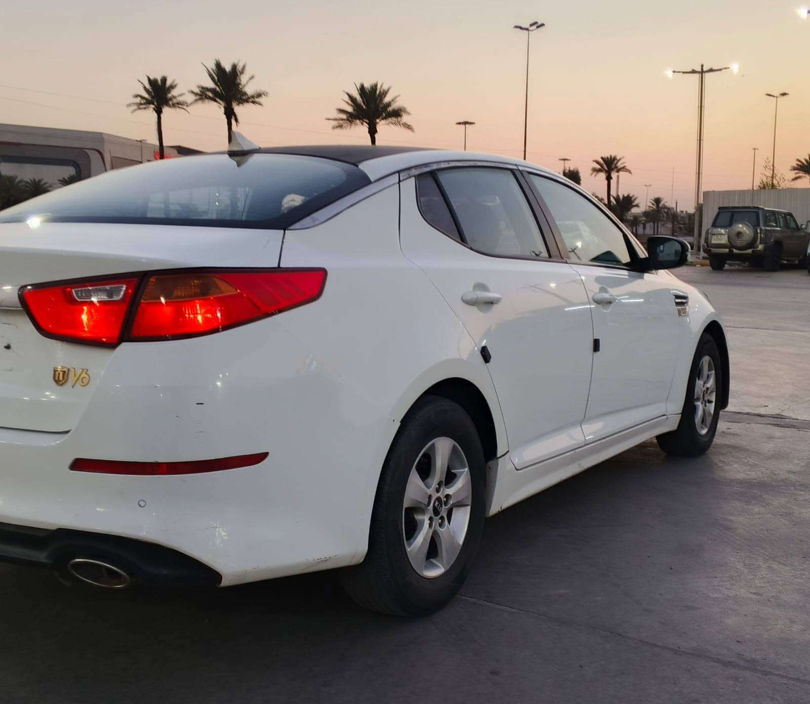السلام عليكم كي 5 للبيع ⚠️
دخول جديد ⚠️
سياره جاهزه ما بيها اي نقص ⚠️
محرك 2400 كير كفاله ⚠️
تبريد 🥶 السياره غاز غاز غاز
كهربائيات حداديه جديده ⚠️
خمسه ويلكم ⚠️
بها قصه جنطه⚠️
ادوات ادوات ادوات ⚠️
سياره ما بيها اي نقص 🤔
السعر 52 ورقه 💵 وبيها مجال 
العنوان بغداد //***********//
