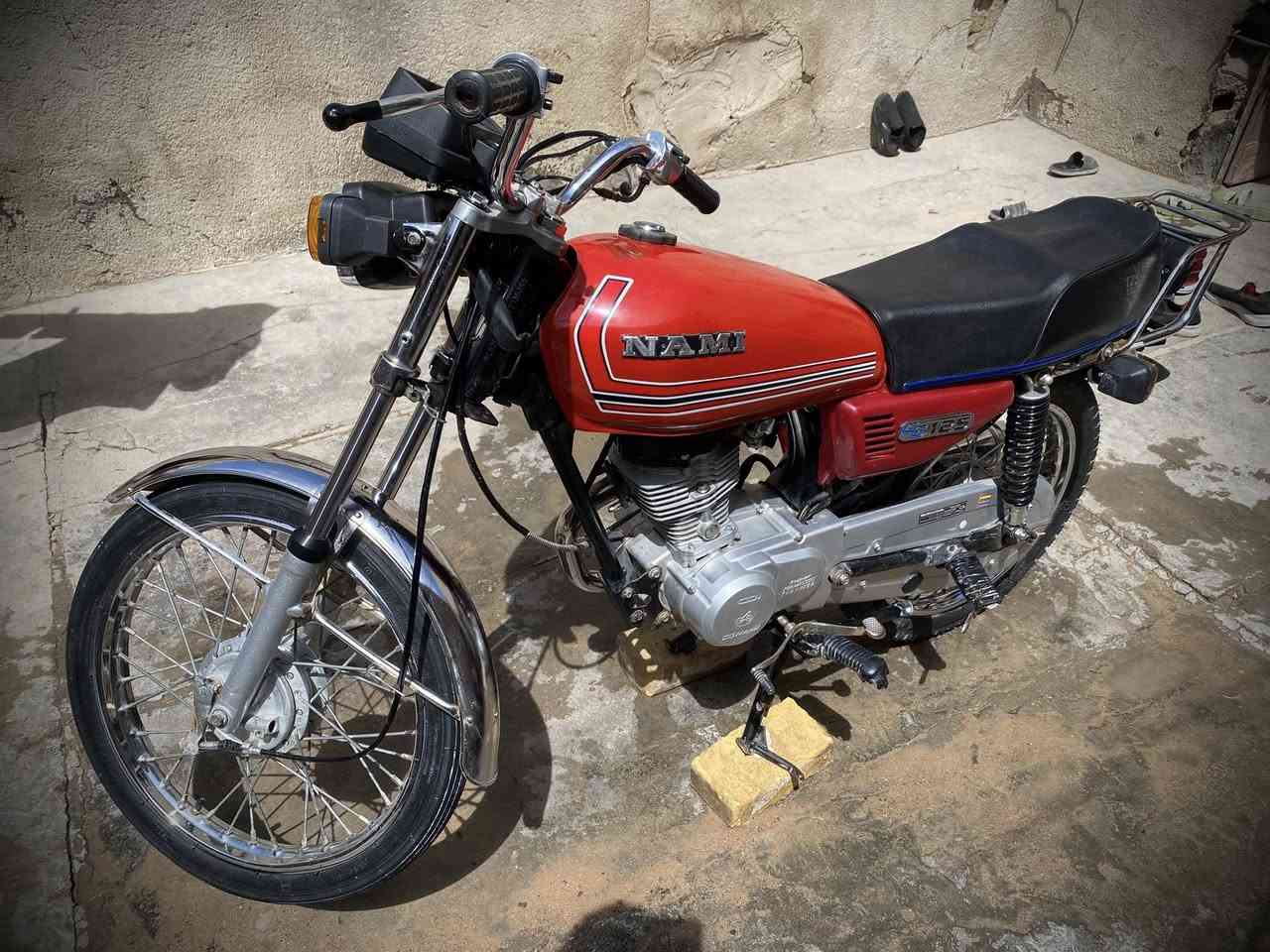 السلام عليكم شباب دراجه سيجي نامة اوراق اصولي العنوان البصرة الزبير دراجه حلوه شلعته مديل 2022 قوية السعر 950 وبيها مجال كلش قليل المو شراي لا يتعبني فدوه  *********** هاذ رقمي الوتساب
