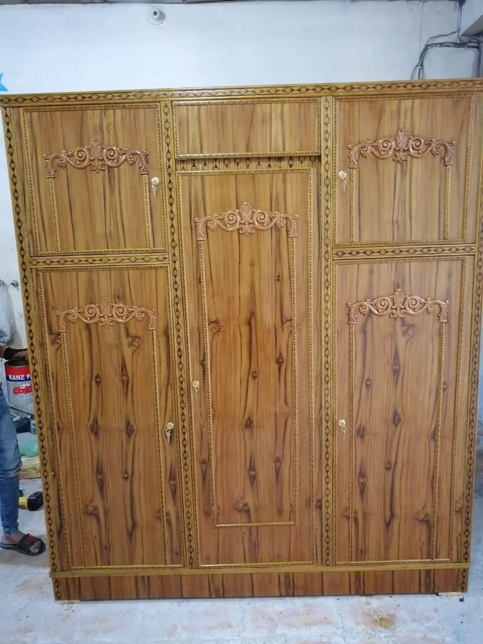 كنتور ثلاث ابواب للبيع جديد للاستفسار 
***********
***********
