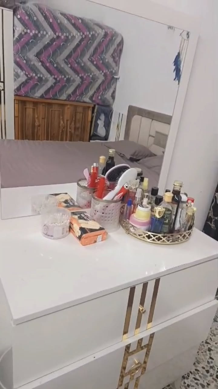 غرفة نوم تركي نظيفة بدون اضرار
العنوان بغداد مدينة الصدر


**إذا كنت صاحب هذا الإعلان وتريد حذفه لأي سبب، رجاءا أرسل رسالة إلى الدعم الفني**