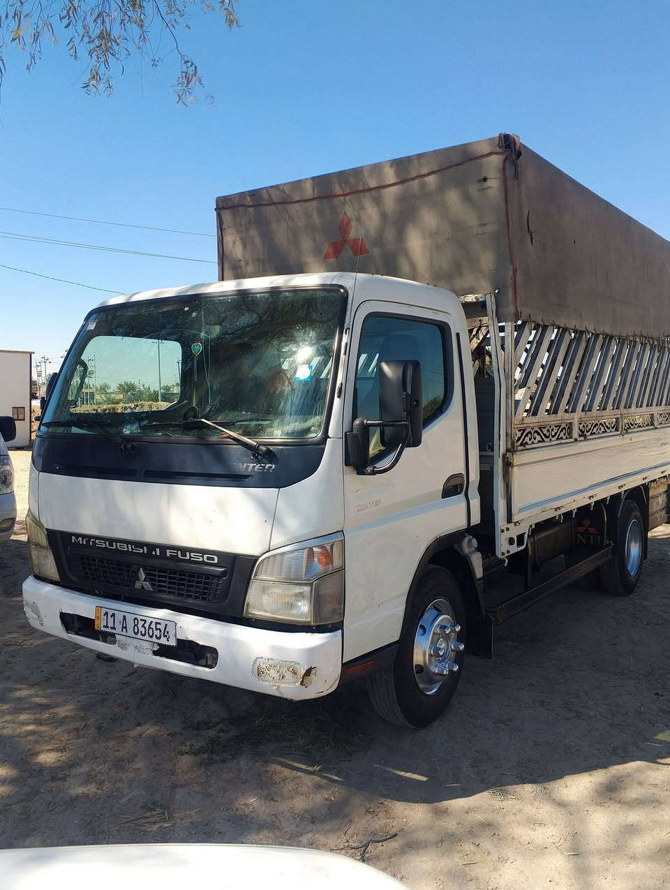 سلام عليكم كنتر للبيع موديل 2016 رقم جديد سنويه جديده مكفول ماعدا بارد قليل باب سائق سعر 220 تفاصيل اكثر اتصل ***********
