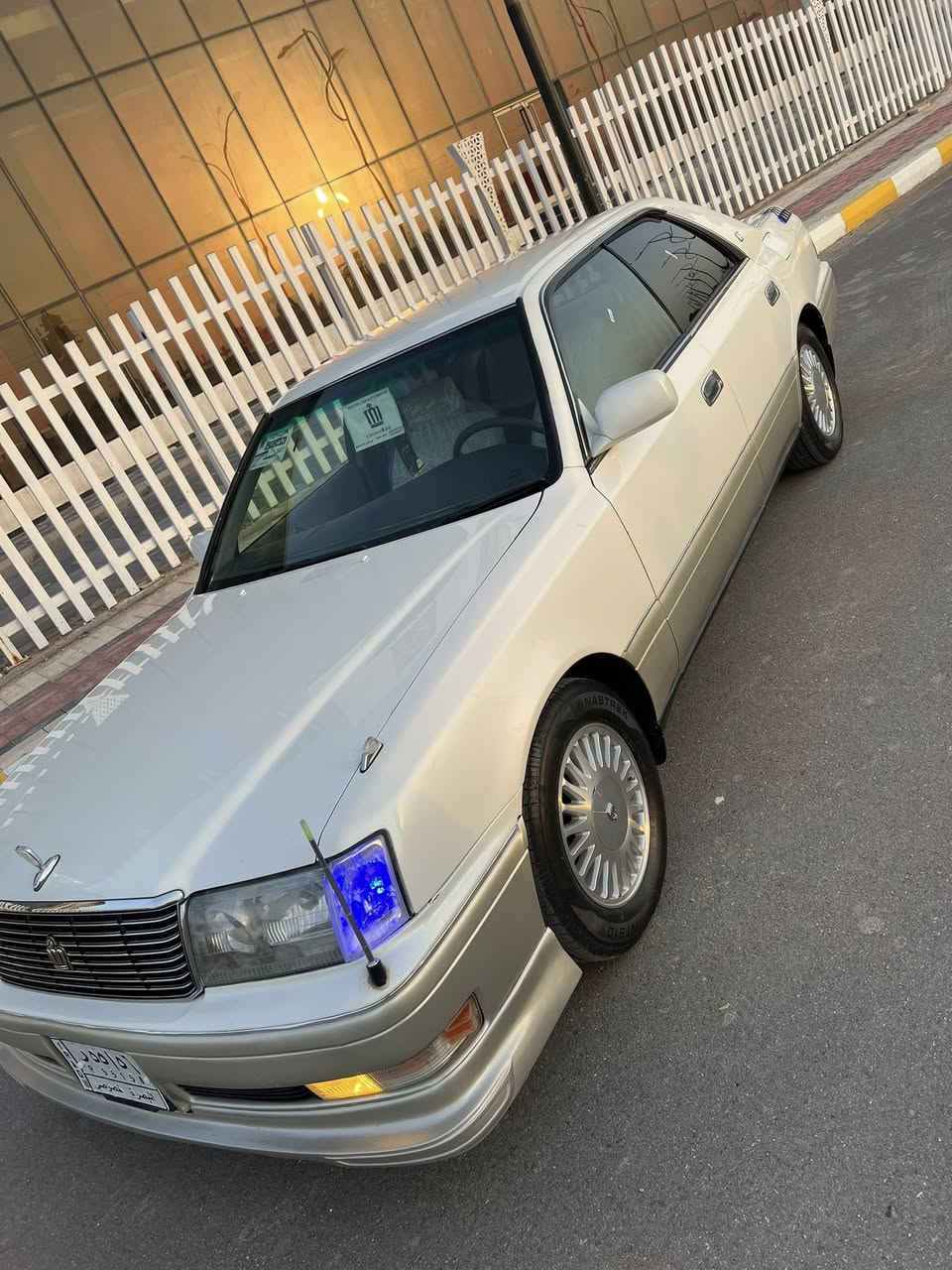 سلام عليكم سياره راس الثور كراون مديل 99السياره  فول عده الفتحه شاشه جنجر خلفي  مكفوله كصه وضربه ونقل جثه والعيب الشرعي السياره تخم تاير جديد حداده جديده  علمن انه السياره بيه صبغ 3قطع فقد  كير ومحرك 3000/VVT-i تبريد ثلج  كهربايات جديده سنويه جديده لل2028  تحويل مباشر مكان السياره ذي قار السعر 98وبيه مجال الرقم للستفسار ***********
