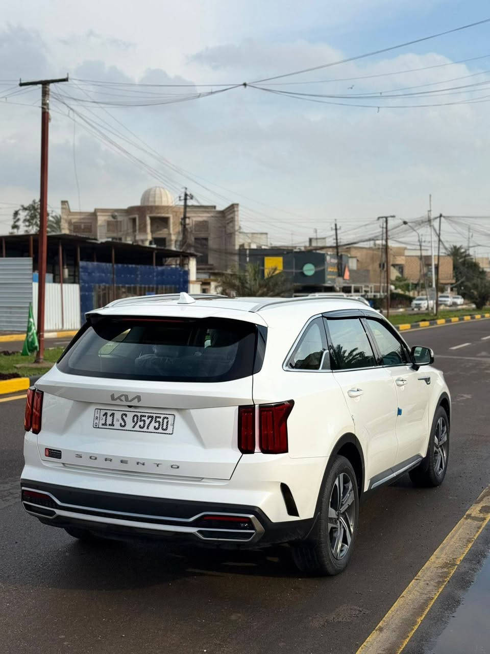 سورنتو مديل 2022 سته6  سلندر خليجي  فول مواصفات 
كفاله عامه من الصبغ ولفتح فقط بارد بسيط بلباب وسونار كدامك 
ماشيه (60) الف حقيقي شرط 
فتحت سقف بونراما
شاحن لاسلكي 
كشنات كهرباء 
صندوق كهرباء 
كير ماوس 
سايد بريك دكمه
شفتات ستيرن
لد دشبول 7 ألوان
مري شفط وترحيب
بصمه ابواب وتشغيل
ويل 19
تشغيل عن بعد شاشه اندرويد
تبريد لمس
رقم بغداد دولي بسمي شخصيا
السعر (268) وبيه مجال 
للاستفسار *********** بغداد, العراق
