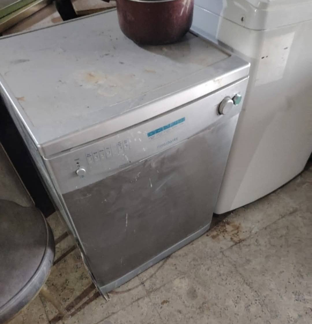 🌹🌹اللهم صل على محمد وال محمد 🌹🌹

💯💯 الاسعار مناسبه جدا 💯💯

🏃🏃 متوفر حاليا غرفة تركي بناتي سريرين وغرفة نوم تركي

🏃🏃 ثلاجات ومجمدات شرط الشغل والتجميد

🏃🏃 متوفر حاليا 👈 اغراض محلات ومطاعم 

🏃🏃 متوفر حاليا👈غسالات اوتوماتيك حجم كبير و وسط

🏃🏃متوفر حاليا 👈اخشاب متفرقة وكراسي بلاستك وخشب

🏃🏃 متوفر حاليا 👈 كاونترات تزكام درجه اولى قطعتين 

🏃🏃  متوفر حالياً 👈غسالات حوضين شرط الشغل 

🏃🏃 متوفر حالياً👈 اجهزه رياضيه شرط الشغل والنظافه 

🏃🏃 متوفر حالياً 👈أثاث منزلي كامل مع افراشات وزوالي وكل شيء وكلاشي أن شاء الله....موجود 

⏰⏰ من الساعه التاسعه صباحا الى الساعه السابعه مساءا يومياً بالمحل أن شاء الله....***********

🙆🙆وأهلا وسهلا بكم في مزاد فارس الكربلائي للاثاث المستعمل والجديد بخدمتكم ان شاء الله.....

🏃🏃العنوان كربلاء طريق الحر الصغير قرب جامعه أهل البيت مجاور روضه السنابل....*********** متوفر وات ساب
