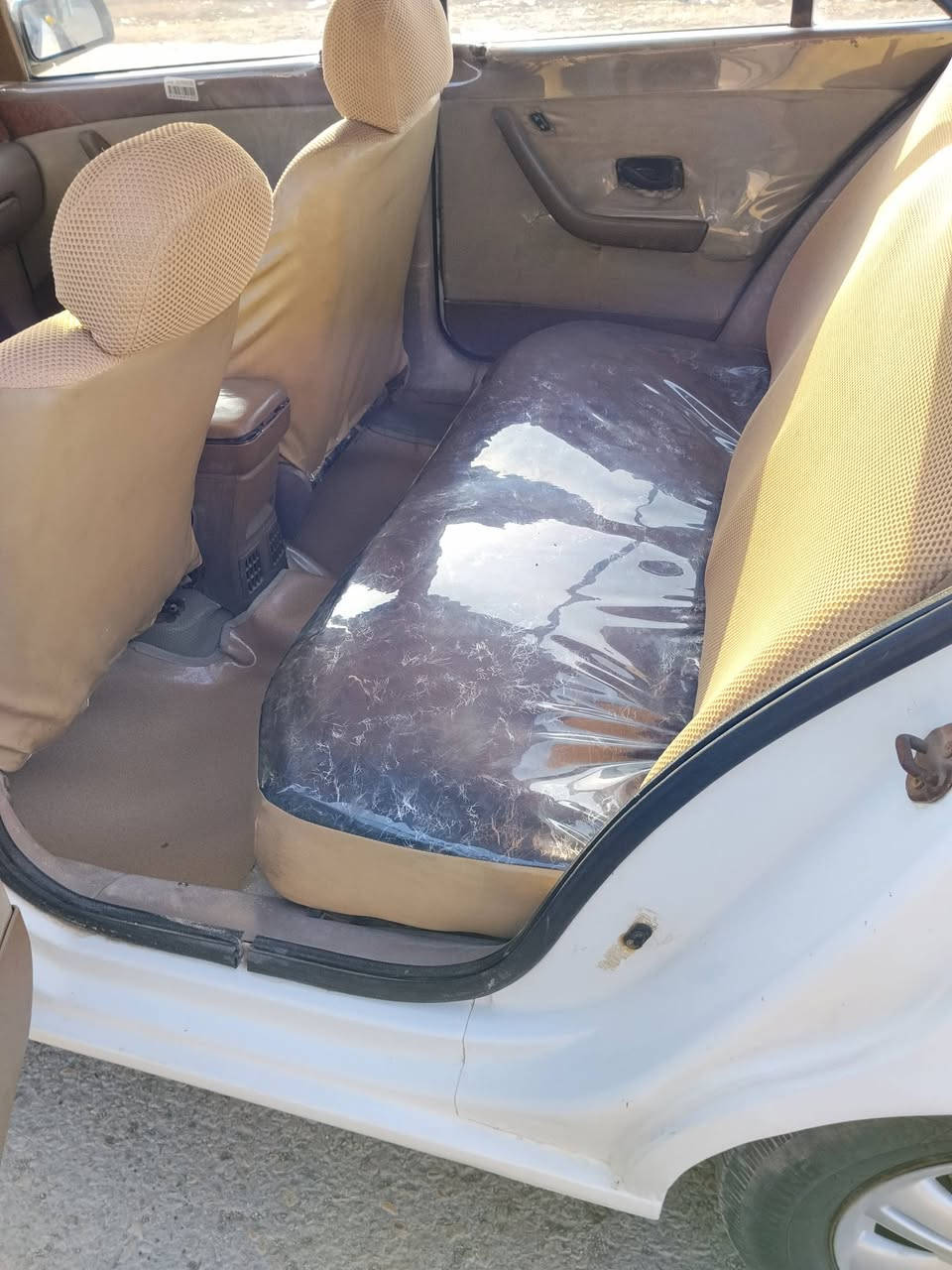 اسلام عليكم سمند مديل 12بيهي بارد بجاملغ الخلفي شبر اولبقيه مكفول من كلشي مكينه كير حداديه تبريد كلهي شغاله مكاني واسط مركز المدينه الشراي يتصل ***********
