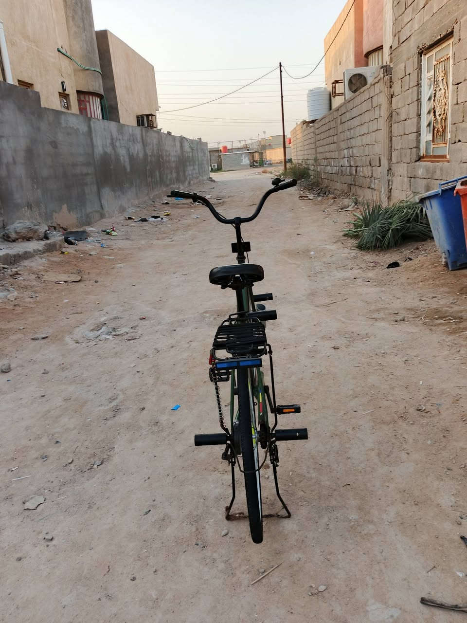 سلام عليكم بايسكل شركه BD مديل 2021 بايسكل نضيف 100/90 دسك صفاره السعر 130 وبي مجال للشرايه العنوان بصره شط العرب الجزيره الكباسي الصغير واتساب ***********
