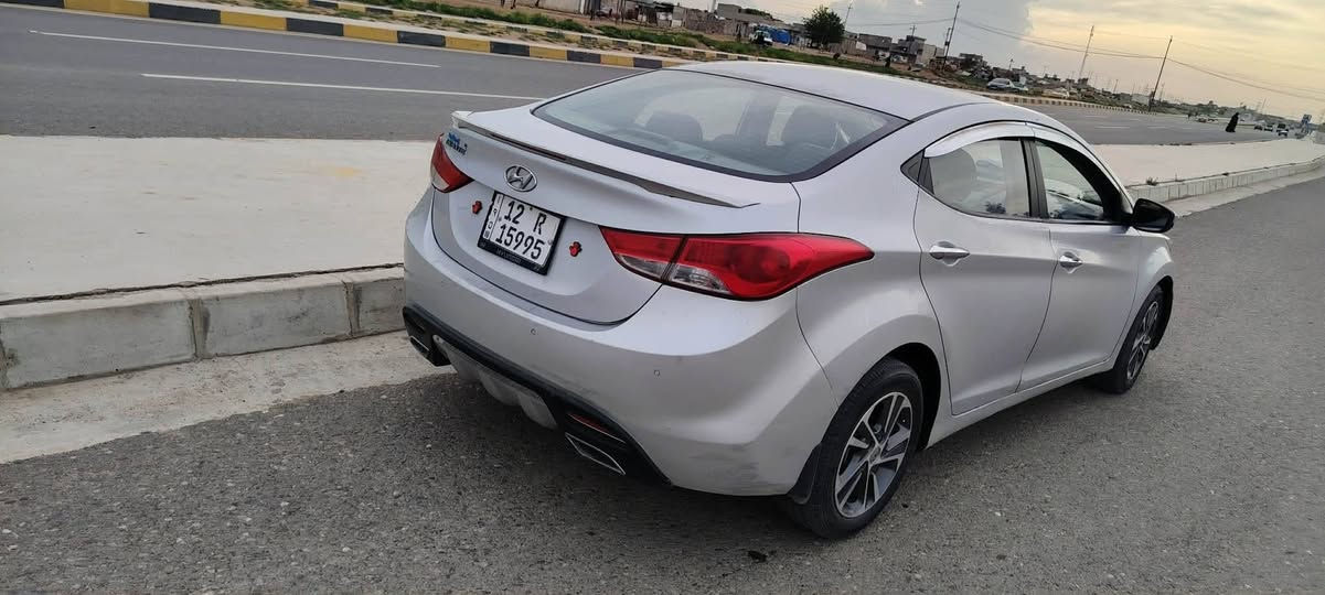 افنتي موديل 12,فول تبريد شغال صدر امامي خلفي جديد باتري جديد كهربائيات كلهه شغاله صدر امامي خلفي جديد محرك اوكير جديد صبغ 3 قطع بدون دواخل رشه فقط رقم نينوى جديد انكليزي بسمي كابون الكتروني بيهه السعر 92 عنون موصل ***********
