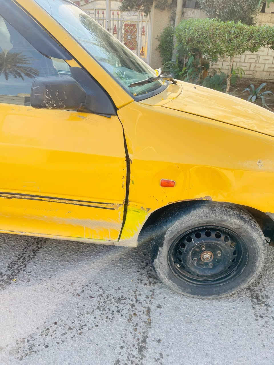 السلام عليكم سايبا ٢٠١٣ نضيفه
سعر ١٧وبيه مجال
عليه غرامات 340
هيئه ماادري شكد 
بيه تبخير بغداد 
***********
