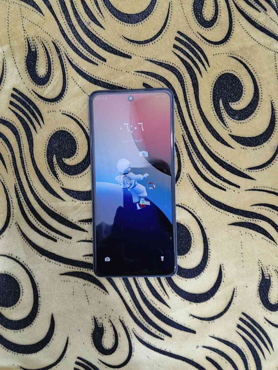 سلام عليكم اخوان جهاز تكنو 10برو ذاكره 128جهاز حيل نصيف ولاشخط بي ولاكسر ولامصلح للبيع مكاني سوق الشيوخ الاستفسار عله رقم ***********
