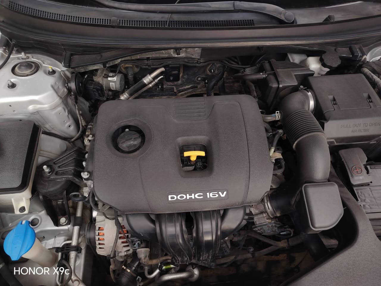 سوناته موديل 2020 بانزين
سياره سونار وياه هاي 
سياره فول ماعده الفتحه 
تبريد كشنات تحكم كهربائي كشن السايق 
وارد كوري 
تشغيل بصمه 
سنتر بصمه
نضافه مكينه كدامك  
تواصل وتساب ***********
