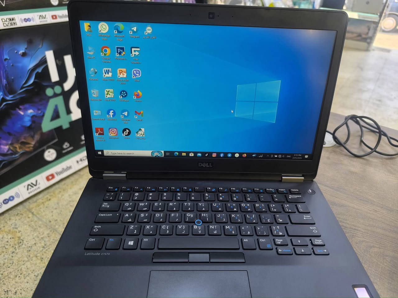 DELL LATITUDE.  E7470
شاشة 14.1
210 🔥  الف دينار  فقط 
نظافة مائة بالمائة 
بطارية لاتقل عن ساعتين 
السعر يشمل الحقيبة والماوس والتوصيل 

سعر نهائي لطفا

معالج/CI5 من الجيل السادس 
الرام /8gb
الهارد/256ssd

للتواصل والحجز 
***********
الموصل /موصل الجديدة 
الابداع الهندسي 

#يوجد خدمة توصيل لكافة محافظات العراق
