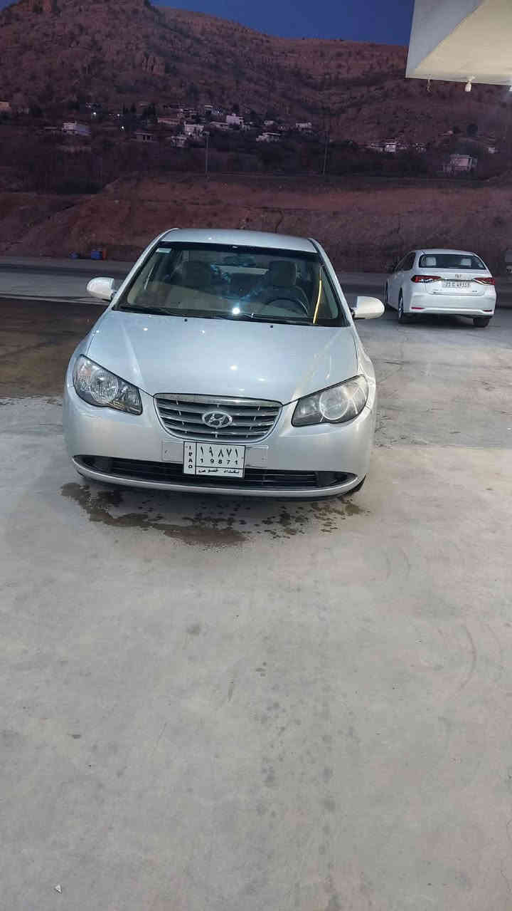 ‎ئاڤانتای مۆدیل 2009بڕاوە بێخایس پێشو پشت کەپس سەقف شوشە  بێ خایس ئیکۆیە لێزەرە لایت ڕەش سەیارەکە زۆر تازەیە ماڵی دۆستە دکشن بەرزە مەڕغوبی بازاڕ  سعری 47گەڵا
***********
***********
