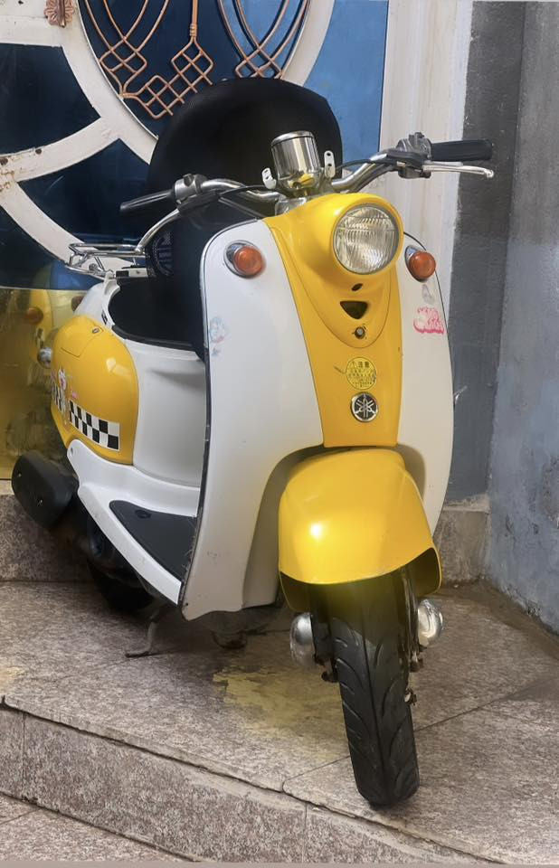 للبيع ليمونيه خطين فحل قفل اكسن لون ليموني كفاله من شخطت الوياله شلعه ومعدل ونعومه دراجه طالعه من معرض الزيتون صارله ٤٠ يوم وصلها موجود وكتلوك يابان موجود بعدهي بدهن الازرك الحاويه دراجه كارتون كفاله برغي مامفتوح شرط الفحص مكاني (ناصريه مركز) الشراي يتصل وعيوني اله ***********
