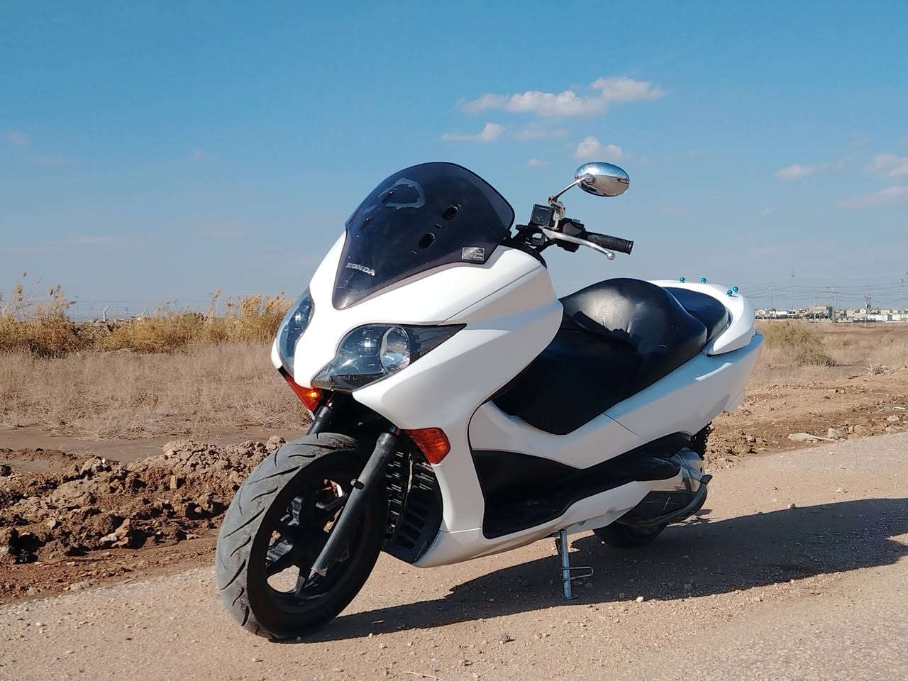 سلام عليكم
فورزه 010 للبيع كرهبائيات كله شغاله ما عدا الطوافه والرون ميشتغلن
الدراجه مبكنه يعني مكينه لازم تنشرگ ابيع هل الموجود بدون اوراق كلك
باتري جديد تاير وره جديد امس بدلتهن السعر ٥٠٠ الف قفل قفل قفل قفل قفل
الهاتف *********** ب اي وقت اتصل
