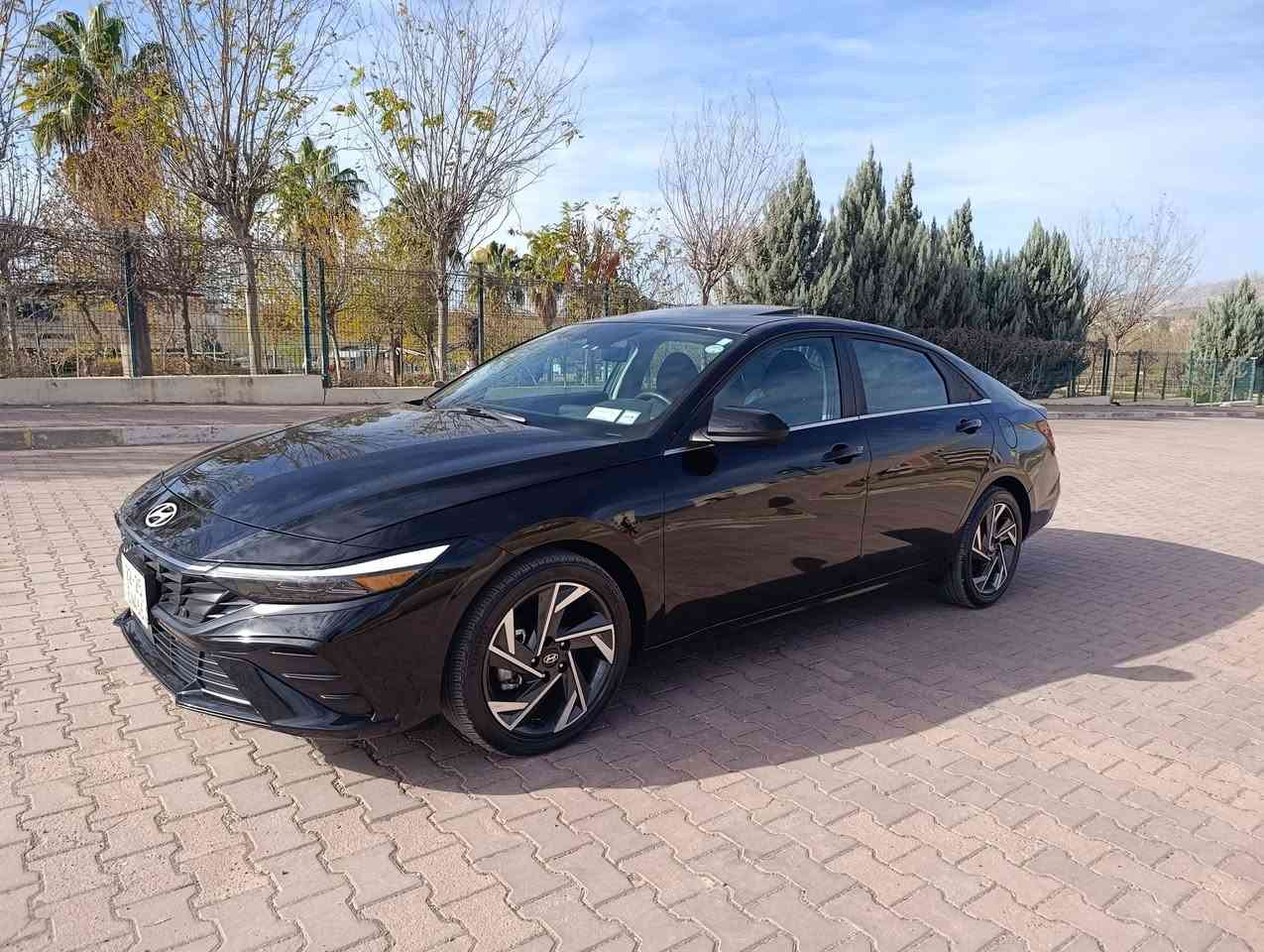 Hyundai Elantra 2024
لون اسود 
ماشيه 11 ألف ميل
سعر 155 ورقه بدون رقم 
تترقم محافظات الأفلام
اربيل دهوك سليمانيه
مده الترقيم 60 يوم من تاريخ الشراء
حادث سيارة / نص جاملغ خلف صبغ فقط بدون داخل
رقم شاصي  kmhls4dg7ru716143
بجم كبس شركة
كافه الأيربكات سليمه 100/100
مواصفات فول 1/1👇
بصمه +شغال عن بعد
كيجات الكتروني 
فتحه سلايت
ويل كب كروم بلادي
رادار امامي و جانب و خلفيه 
حساسات خلفيه 
تحكمات فول 
قياده ذاتيه 
بريك بصمه
بيع فقط بدون مراوس
سيارة في اربيل شركة نور البصرة
***********
***********
