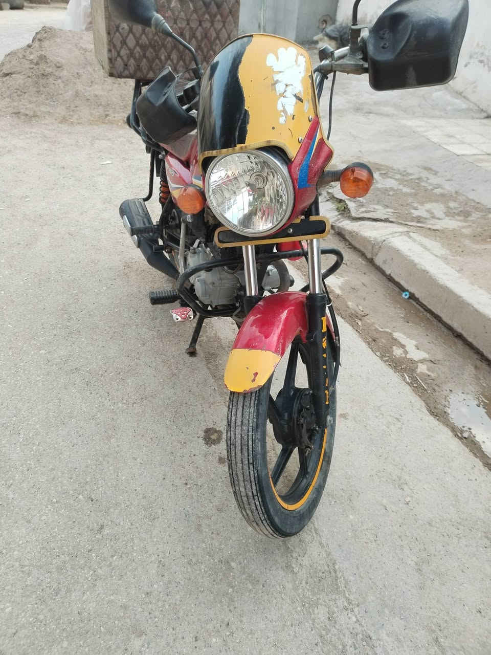 دراجة بوكسر للبيع مرقم كامل بسمي موديل ٢٠٢١ ام دوسات سعر مليون و٦٠٠ رقم ***********
