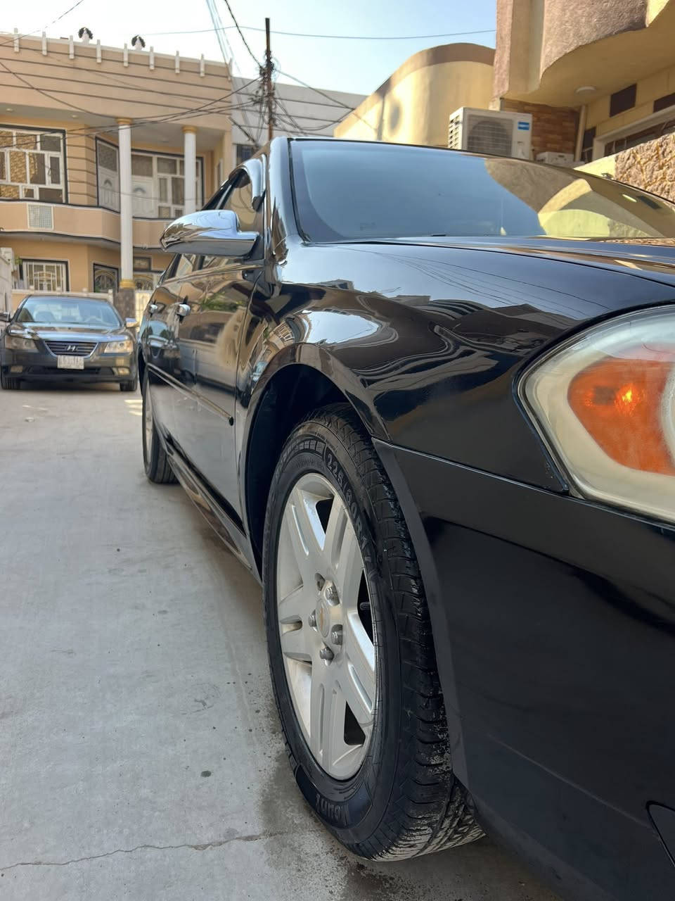 السلام عليكم 
للبيع شوفر ليت امبالا 
موديل ٢٠١٢
مواصفات LT
كشن كهرباء 
داخل رصاصي + صاج 
تحكم سترين جهتين 
تشغيل عن بعد 
ويل ١٧ + تخم تاير جديد 
صدر امامي خلفي جديد 
مكينة وكير كفالة وبشرط الفحص 
شاشة كامرة 
لايت زنون ابو ١٠٠ دولار 
رقم سليمانية دولي وبسمي 
سنوية ل 2030
تحويل ثاني يوم 
سيارة مال جناي وجاهزة 
وسيارة احلى من الصور 
وماشية 125 
مكاني ديالى بعقوبة 
غير متواجد ع فيس 
السعر 128 وبيها مجال بسيط  
اللاستفسار ع الرقم 
***********
