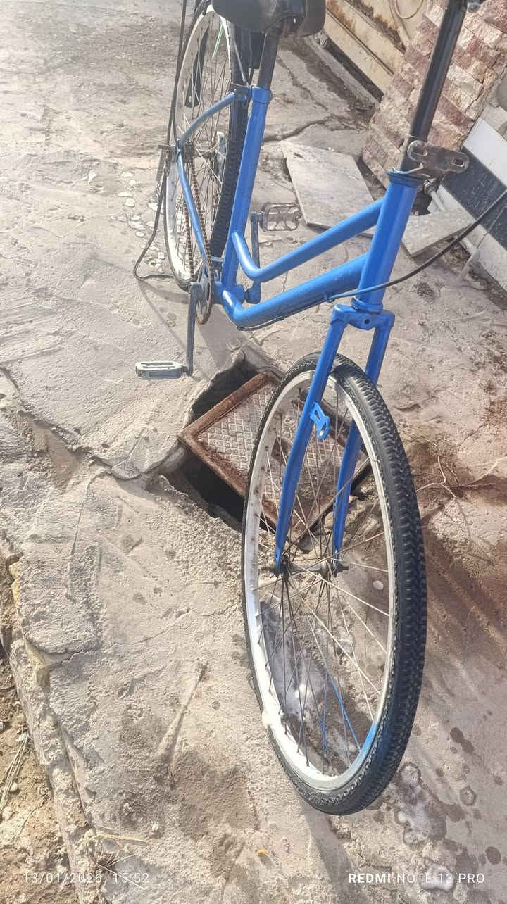 السلام عليكم باسكل حجم 26 مصبوغ مديل 16 تعميره جديدد تايرات جدد جوابه جدد بريك وره جمالغات وياه سعره 45بي مجال شراي بي خير ويدلل مكاني شطره حولي رقمي ***********واتساب فقط
