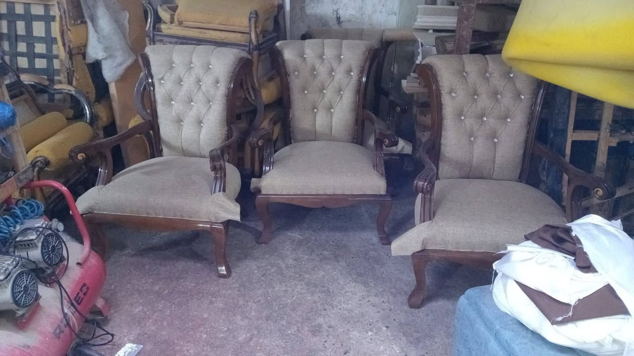 دوشمة الأثاث التخم التخم او العراقي او المصري زور الصفحة وشوف الشغل العنوان بغداد شارع فلسطين الفرع الثاني الطالبية نعمل لكافة المناطق الاتصال وتساب ***********
