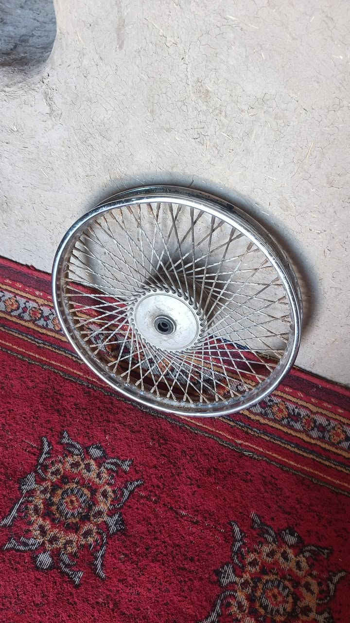 سلام عليكم دراجه اللبيع كلك كلك شاصي جديد ما بيه اي الحيم مكينه شغاله وياله وجلدات جدد ماشه جديده وتكفل بي من السرقه ب 150 قفل كلهن والشراي يتواصل خاص


**إذا كنت صاحب هذا الإعلان وتريد حذفه لأي سبب، رجاءا أرسل رسالة إلى الدعم الفني**