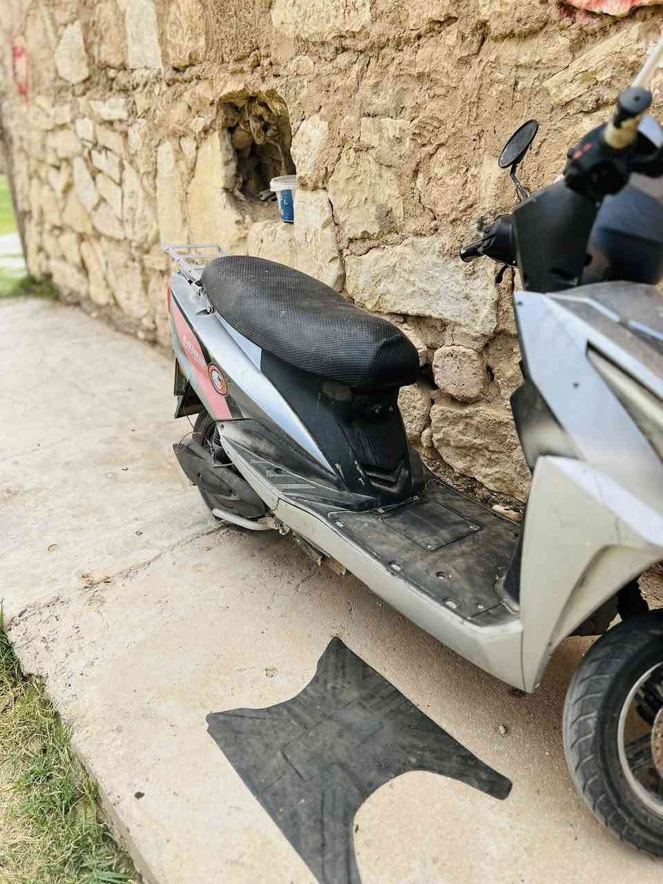 سعر 125الف يرادله بطاريات 2


**إذا كنت صاحب هذا الإعلان وتريد حذفه لأي سبب، رجاءا أرسل رسالة إلى الدعم الفني**