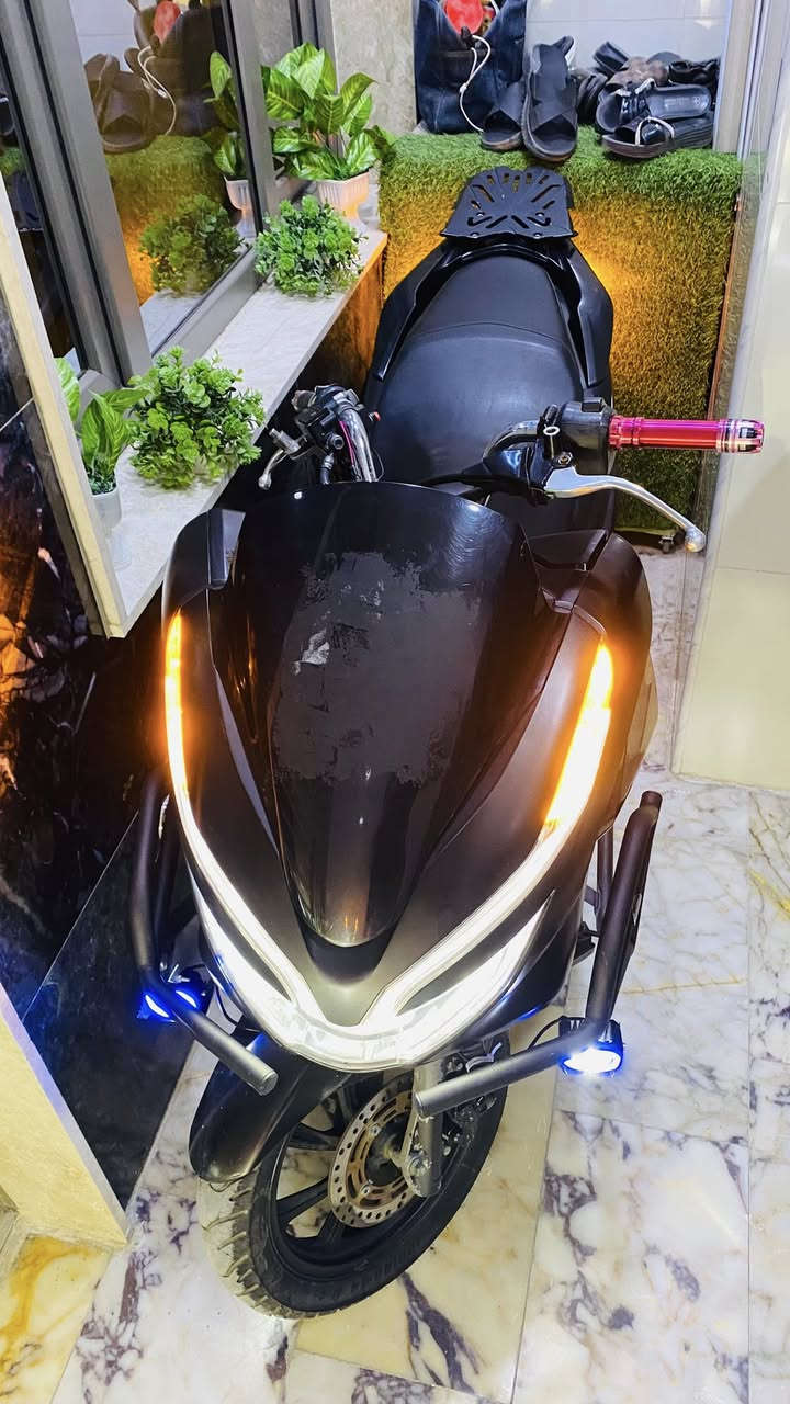 السلام عليكم pcxجيل 3مكان مدينة الصدر ***********
