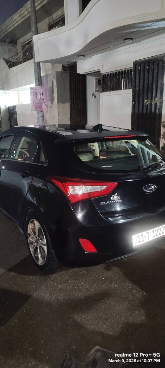 سيارة النترا جلاق 
موديل 2015 ماشية 75 الف كيلو حقيقي
نظيفة كلش محرك وگير خير من الله 
تعال افحص وبالعافية
محرك 2000 GDI
هزة وسنوية جديدة شهر الواحد
السعر 90 ورقة وبيها مجال للطيبين
العنوان الحرية للتواصل ***********
