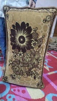 مبرده • حجم وسط • ١٠ مخدات