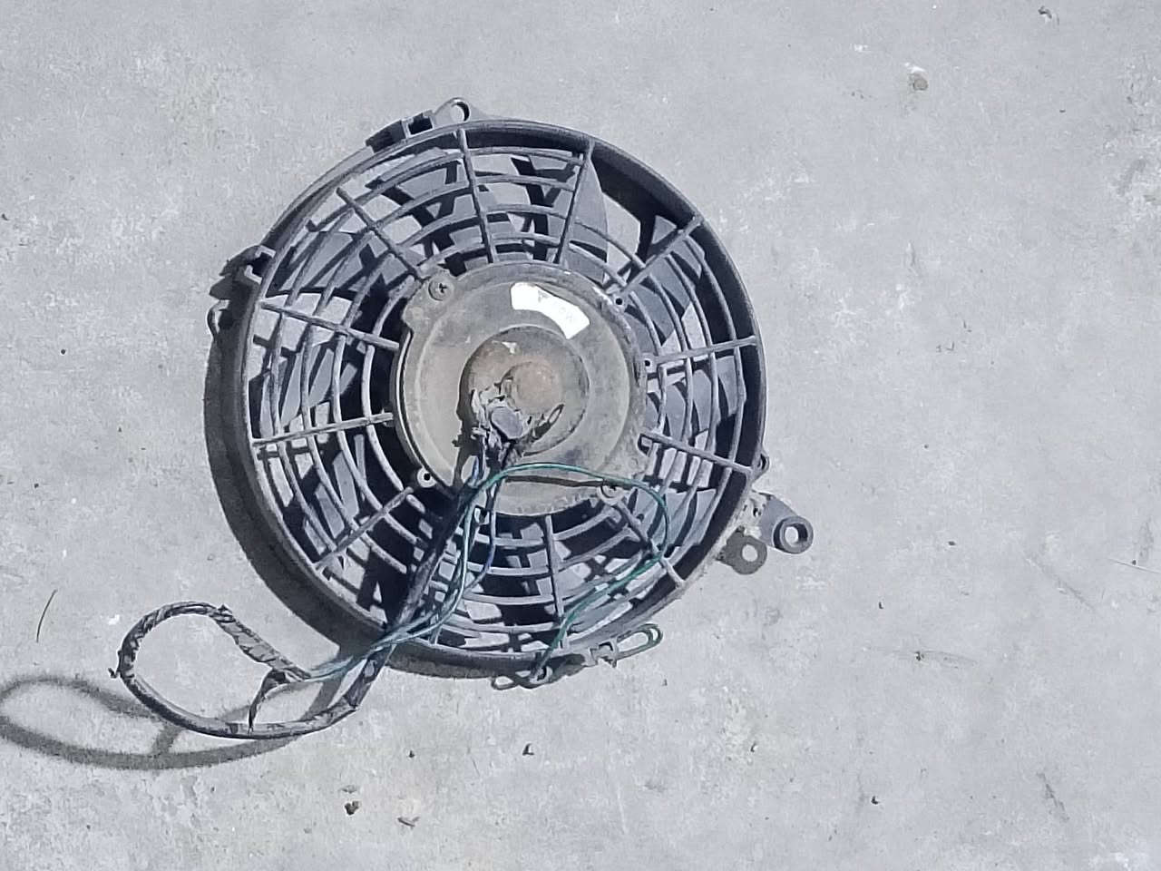 اغراض سيارات للبيع *********** بصره زبير
