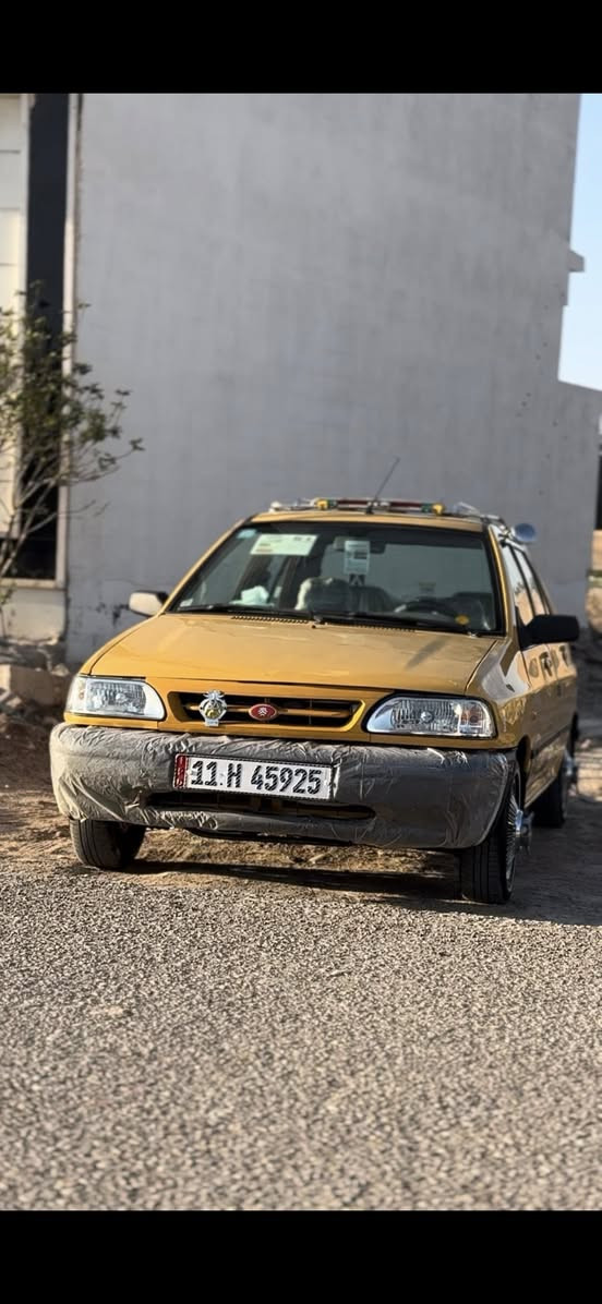 سلام عليكم سايبة البيع موديل ٢٠١٥بدون صبغ بارد الجاملغ فقط السياره جاهزه من كير مكينه صدوره تخم تاير الخط البيض كهربائيات السياره كامله السعر ٣٦وبيه مجال رقم 
***********
