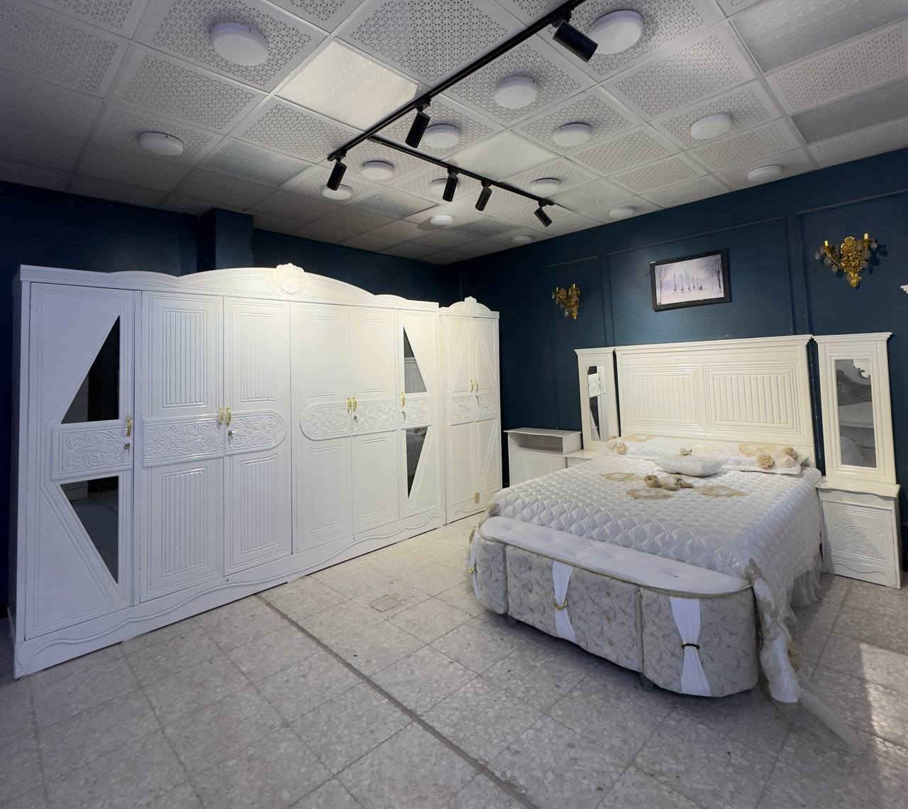 متوفر الان موديل جديد ..
بالعافيه ع اليحجز هذا الموديل 
السعر مليون فقط

غرفه نوم داخل معاكس خشب 3 ملم
خارج تحفير sns انديف 5 ملم

الصبغ حراري درجة اولى

6باب  متكونه من 9قطع

زاويه تصميم كنتوري بارتفاع الكنتور

السرير بلاويد اسود 6ارجل

قياس الكنتور ارتفاع 2.40 وعرض 3.20

النقل والشد مجاناً داخل بغداد 
 
يوجد توصيل الى جميع المحافضات وباسعار مناسبه

للحجز والاستفسار مراسله الصفحة

G


**إذا كنت صاحب هذا الإعلان وتريد حذفه لأي سبب، رجاءا أرسل رسالة إلى الدعم الفني**