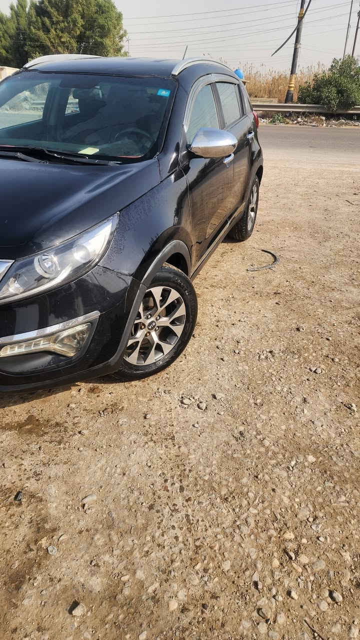 سلام عليكم مرخصت صاحب الكروب المحترم البيع كيه سبورتج 2016بانزين سياره فول مواصفات من عده الفتحه سياره اصوليه  راعيهه مسافر ابيع واقع حال سياره كير مكينه بعدهن واضع شركه بيع او مراوس حسب القناعه سعر خاص رجان المو شراي لايضل يراسل وشلع كلبي بيع نقد  مكان بغداد ***********
