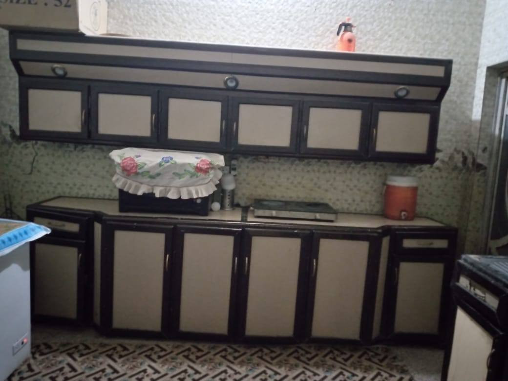 للبيع سعر ٣٠٠ سوق الشيوخ


**إذا كنت صاحب هذا الإعلان وتريد حذفه لأي سبب، رجاءا أرسل رسالة إلى الدعم الفني**