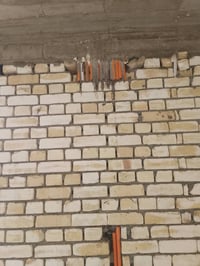 تأسيسات كهربائية • قص وحفر الجدران • منظومة كاميرات