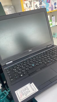 لابتوب dell 3530 رام 16 ذاكرة ssd 512 كارت الشاشه NVIDIA Quadro P600 م...