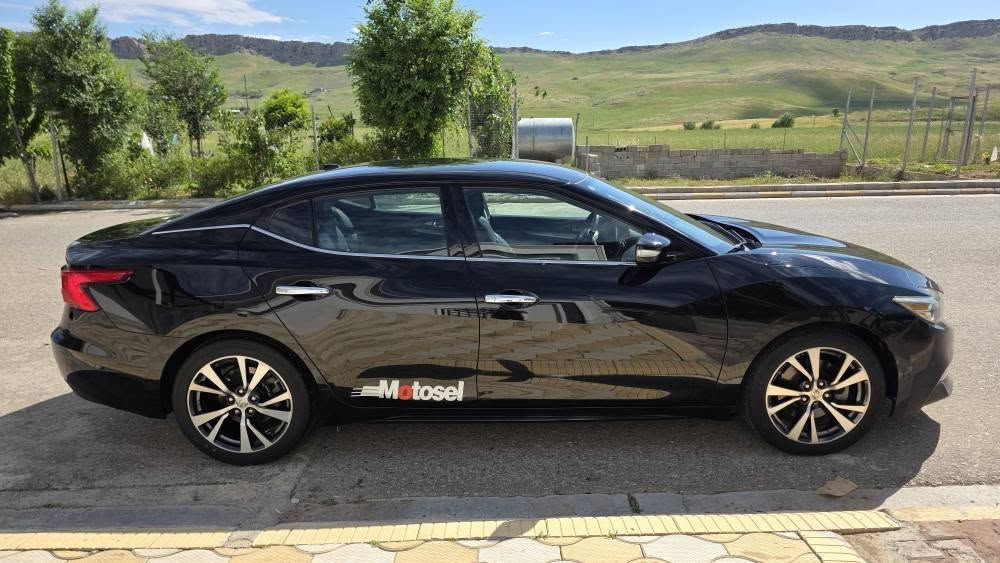 ‎Nissan maxima 2017 SV  300HP
‎نیسان ماگزیما ٢٠١٧ مواسەفات SV یە هەموو گیانی مەزبوتە و چرکەی تیا نیە زۆر کپە ، زۆر پاک و تازە ماوەتەوە نمونەیە لە جوانی ، قوەتێکی بێ وێنە و عەجیبی هەیە ، ڕەقەم سلێمانیە سەنەوی و وەکالە بەشەرت هەموو گیانی ئیش ئەکات ، کوشن جڵدە دوو کوشن هیتەر و کارەبای و ئاوێنە هیتەر و دژە فوول ، بۆیاخی نیە ، تەبریدەکەی وێنەی نیە و دەبڵ زۆنە ، شاشە گەورە و ماوس و کامێرا و حاسەی دواوە ، بەسمە و شەغال و سوکان ڤۆلیۆم و گێچ ئەلیکترۆنی و شاشە ، تەبرید مەرکەزی سیستەم ساوند و ئێمپریفایەری دەرەجەیەک ، کامڵ سێرڤسی هایدرۆلیک و ڕۆن و فلتەری دەرەجە یەکی بۆ کراوە ، گێڕ ئۆتۆ و عادی مۆدی سپۆڕت و نۆرماڵ و تراکشن، بەگ لایتەکانی Led یە وە زۆر شتی تر. . . 
‎سلێمانی
‎*********** السليمانية, العراق
