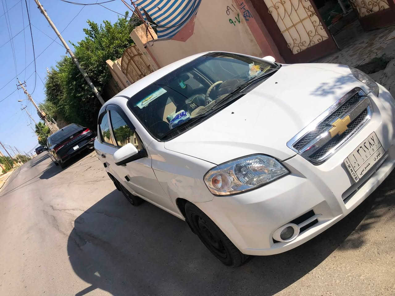 للبيع افيو ٢٠١١السياره شرط محرك كير توماتيك تبريد لسياره ماعيزها بس ستر الله  السياره بـ٧٢وبيها مجال ***********
