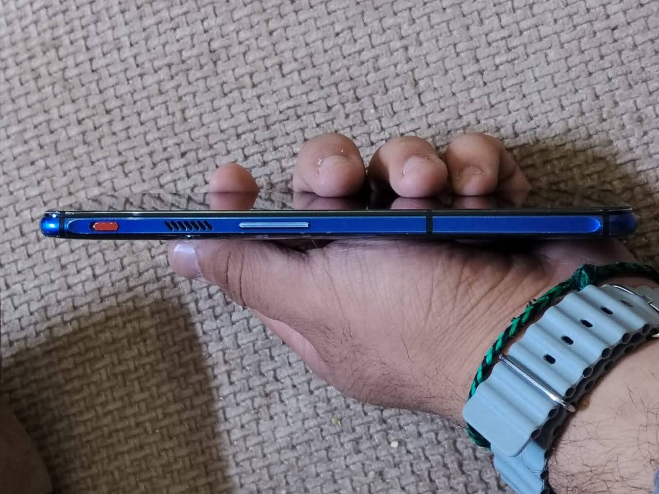 السلام عليكم 

جهاز ريد ماجيك 7 غني عن التعريف الجهاز فقط الضهر مالته متضرر ممأثر على الكامره مالته ولا على اي شي الجهاز كله شغال وخير من الله واداء الجهاز قوي السعر 350 ماعجبك السعر لاتعلق وتحياتي للجميع🩵


**إذا كنت صاحب هذا الإعلان وتريد حذفه لأي سبب، رجاءا أرسل رسالة إلى الدعم الفني**