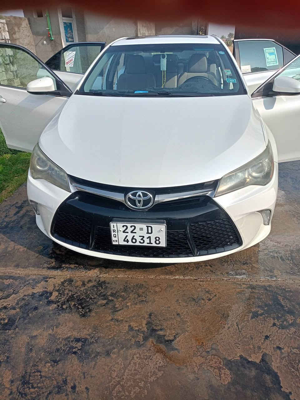 كامري 2016 وارد امريكي XSE فول الفول مكفوله كفاله عامه تخم تايرات جديد السيارة بأسمي سعر 203 لون ابيض صدفي *********** مكان السيارة ديالى
