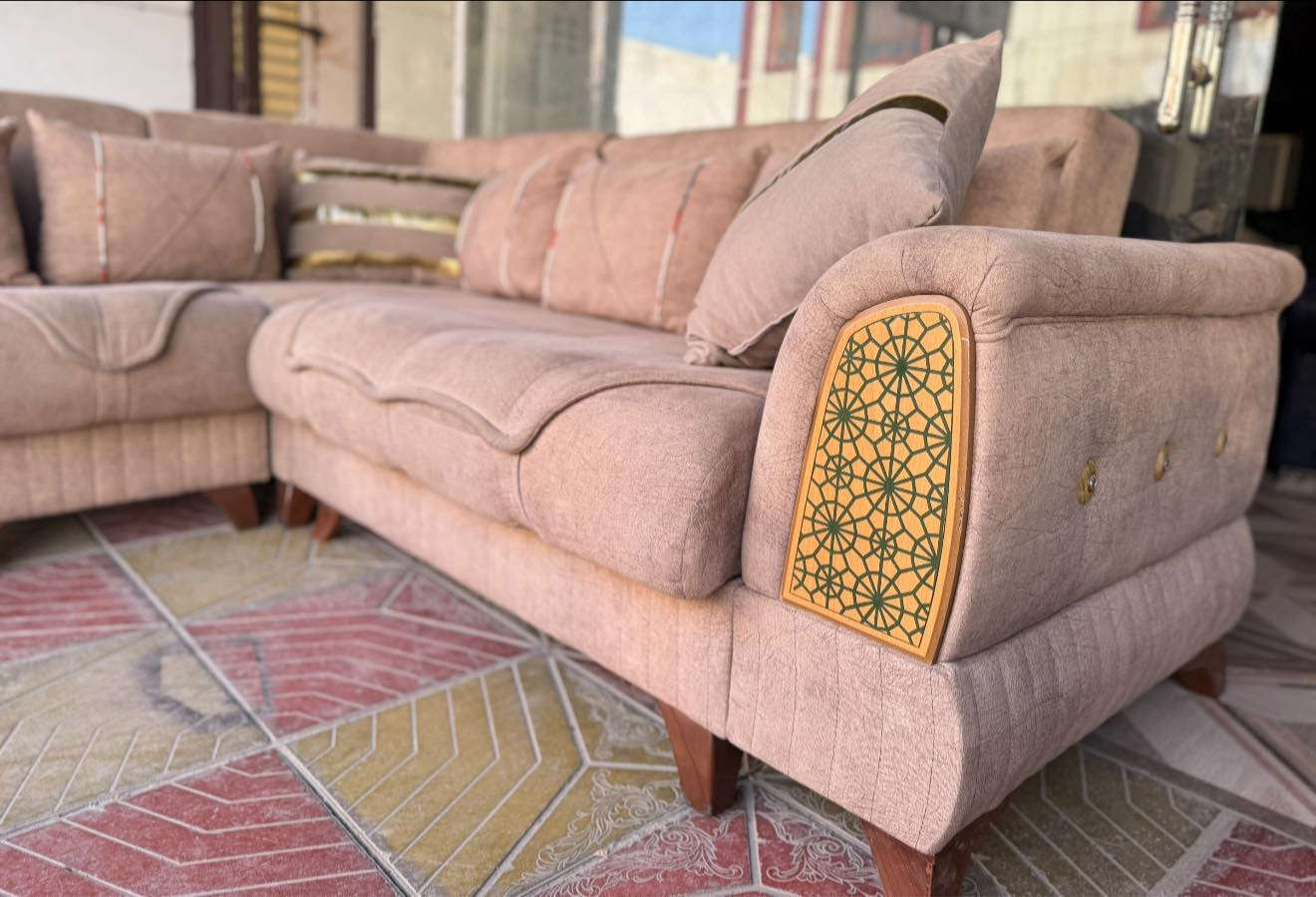 وصل الان 🔥 بسعر مناسب 🔥 

ديوان تركي ماركة RUGN مستعمل نظيف جدا 10/10 .
مقاعد طبية فول بوليستر …. بميزة السرير والمخزن .

للاستفسار والطلب التواصل عبر الخاص 
أو الواتساب ‭٠٧٨٦ ٥٨٩ ٠٨٧١‬

الموقع 📍
اربيل فرمان بران قرب المدرسة الاماراتية 
شارع 15 >> معرض الهمة للاثاث المنزلي <<

الوكيشن على الخريطة 👇🏼
https://g.co/kgs/SqMWBi
