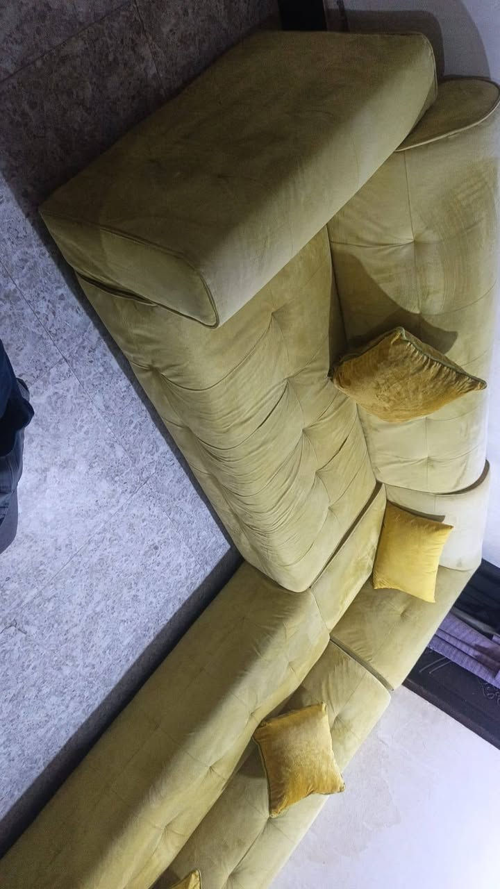 تخم خليجي لونه ليموني يتكون من 4قطع 3 ثلاثيات وزاوية يعني 10 نفرات تخم قوي كلش ومتانه فول  السعر 225


**إذا كنت صاحب هذا الإعلان وتريد حذفه لأي سبب، رجاءا أرسل رسالة إلى الدعم الفني**