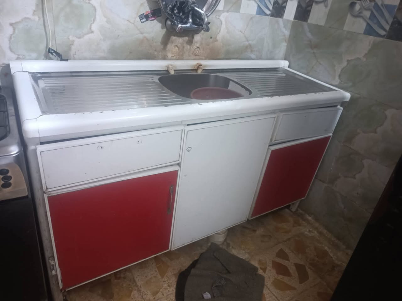 كاونتر البيع نضيف 3قطع ناصريه مركز
***********
