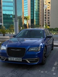 كرايسلر 300S • V6 ٣٦٠٠ • ٨٥٠٠٠ ميل