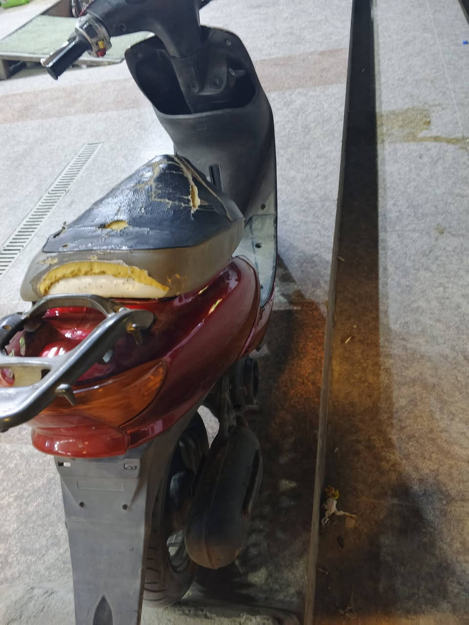 سلام عليكم عصفوريه للبيع دراجه نضيف نضيف مكينه مامفتوحه تشتغل سلفه عوزه بس باتري تشتغل هندر مكينه ناعم ناعم 
التفاصيل ***********
