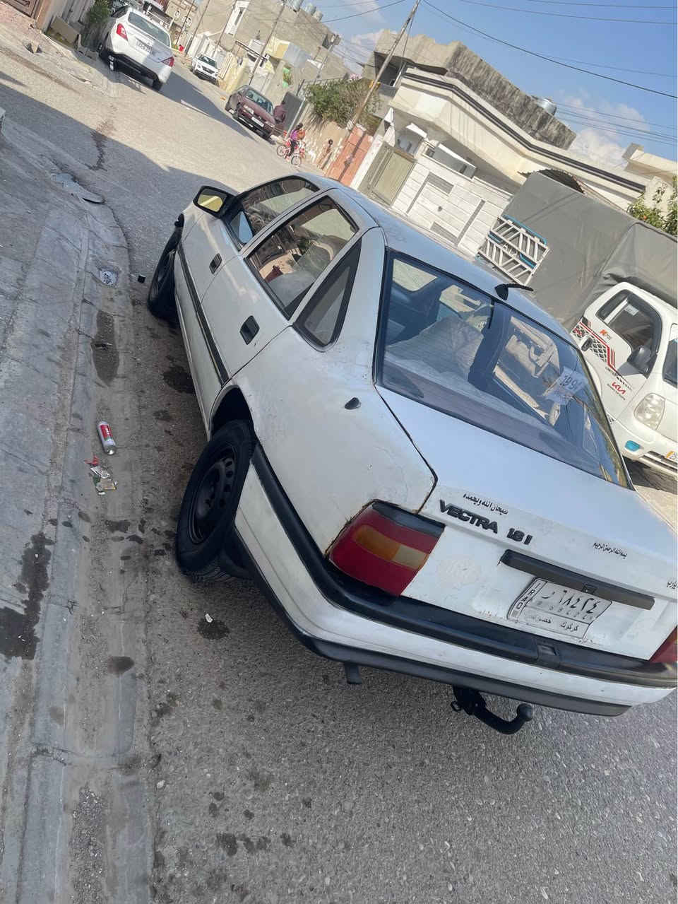 سعر بلاش 24هم بي مجال 
كير محرك شرط 
محرك 18 
بيه دفتر بانزين 
صدر وتايرت زينت
سنويه عاج  شرط تحويل وكاله 
تدفئ شغال 
بيه طخت خفيف بدون دواخل بدون شاصي بدون كلبه 
سيارة جاهزة تريك لا بغداد 
مكاني كركوك *********** كركوك, العراق
