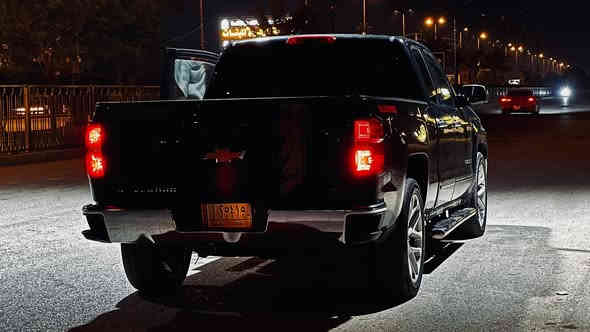 ٢٠١٨ 
V8.    5300
مداور ثاني يوم 
حادثهة يم قبق البانزين 
والباقي مكفول 
مكينة كير كفالة 
مكانهة كربلاء 
***********
السعر 185000$
